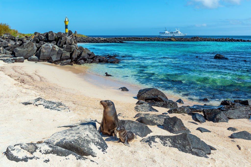 galapagos-islands-tourism